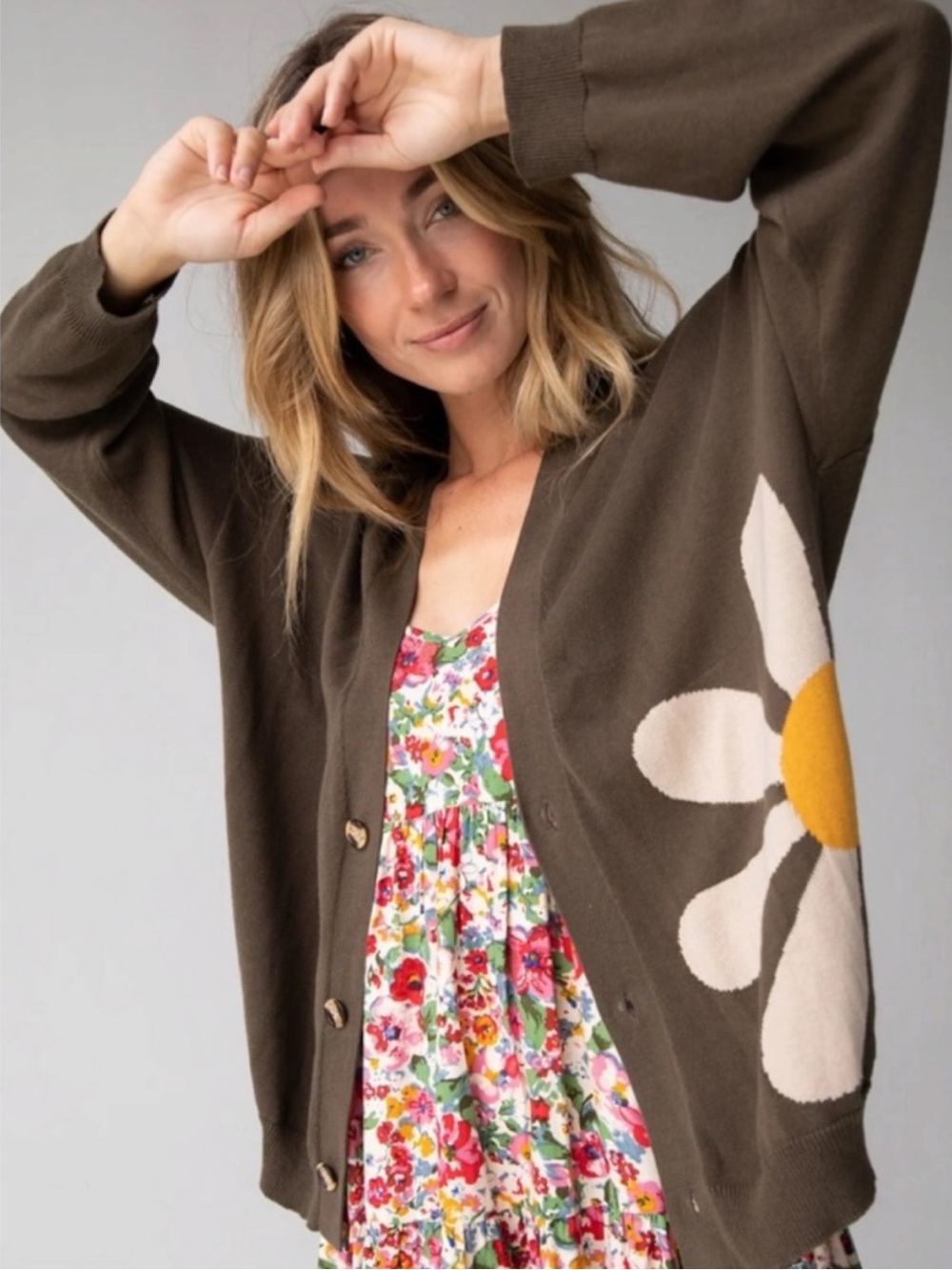 Natural Life Live Happy Olive Green Daisy Cardigan Sweater Oversized Small XS - Picture 4 of 12